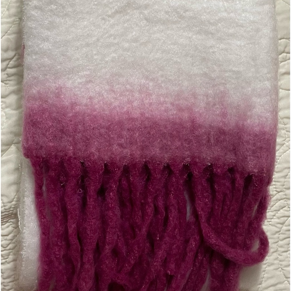 Madewell woman’s scarf/wrap. Sold by JCrew and resold by Marshalls.